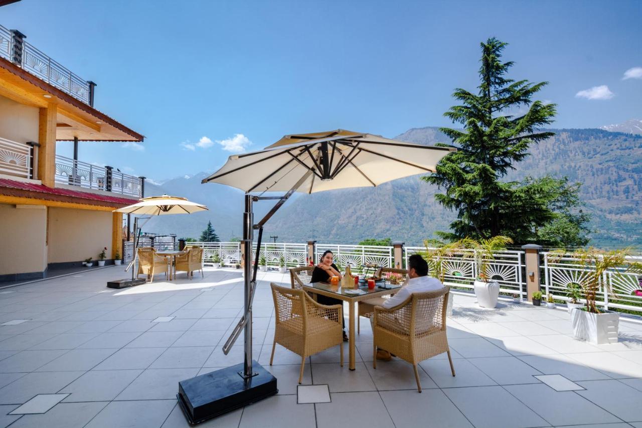 Anand Vardhan Resorts Манали Экстерьер фото